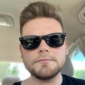 Meet your Posher, Mike